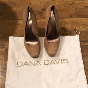 Dana Davis shoes
